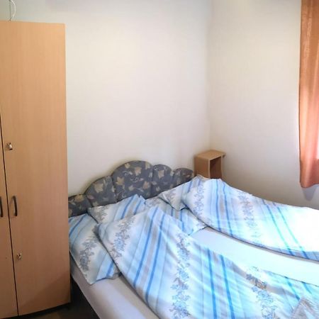 Apartament Babarczi Ueduelohaz Kiskunmajsa Zewnętrze zdjęcie