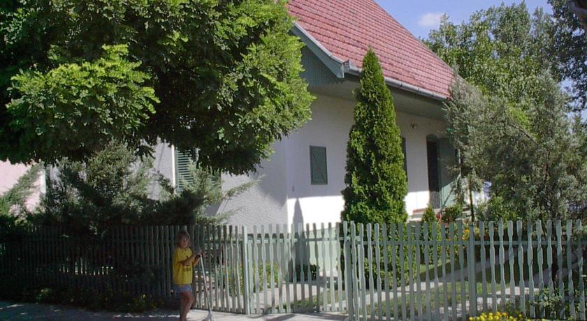 Apartament Babarczi Ueduelohaz Kiskunmajsa Pokój zdjęcie