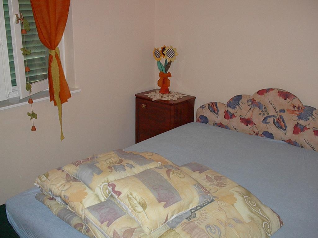 Apartament Babarczi Ueduelohaz Kiskunmajsa Pokój zdjęcie